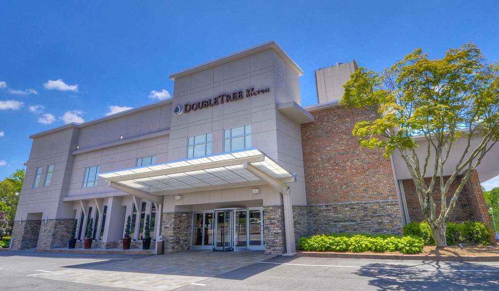 Doubletree By Hilton Hotel Raleigh - Brownstone - University Exterior foto