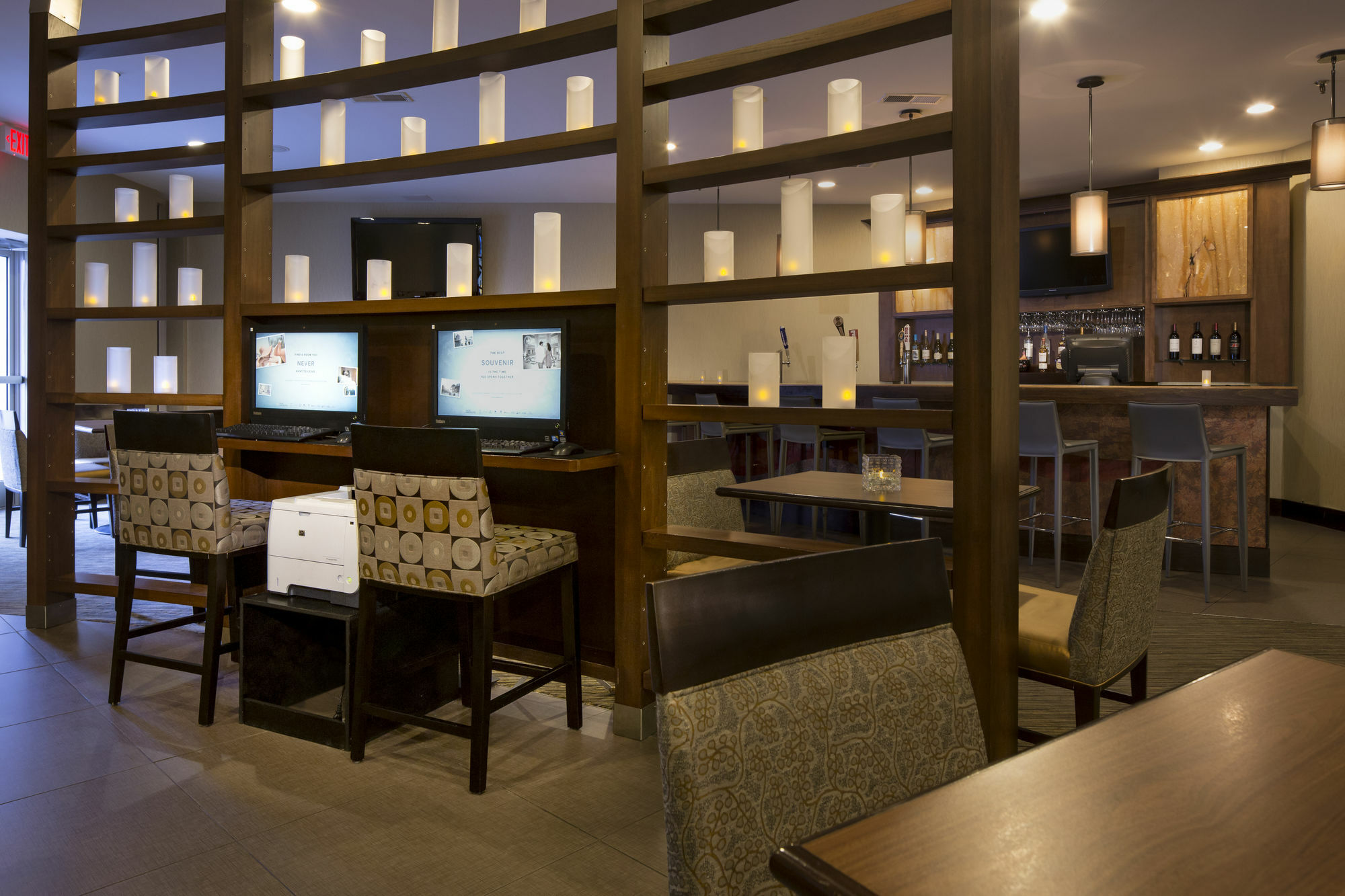 Doubletree By Hilton Hotel Raleigh - Brownstone - University Exterior foto