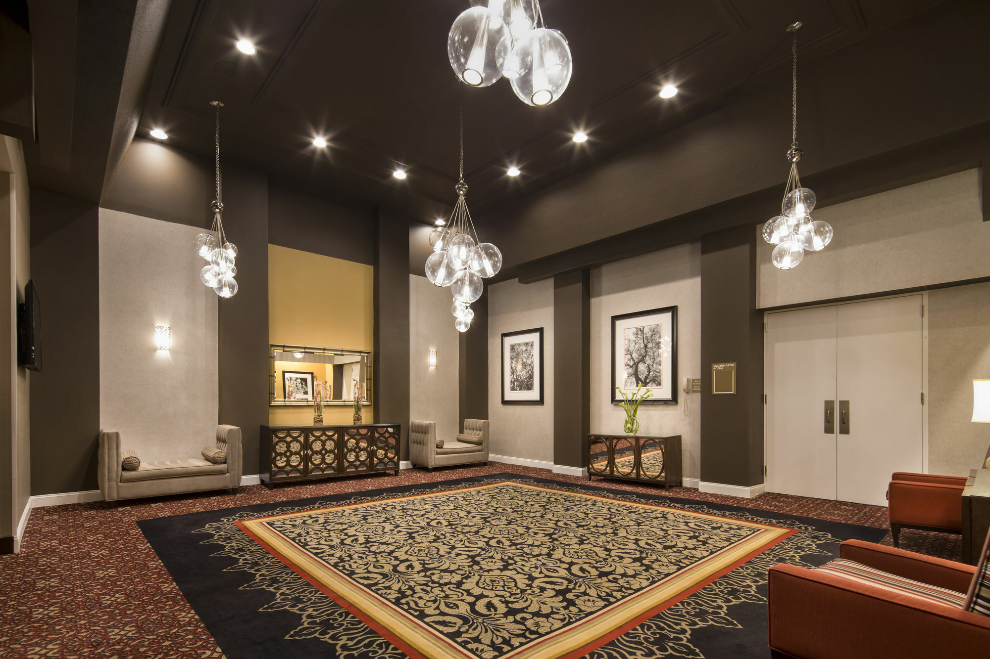 Doubletree By Hilton Hotel Raleigh - Brownstone - University Exterior foto